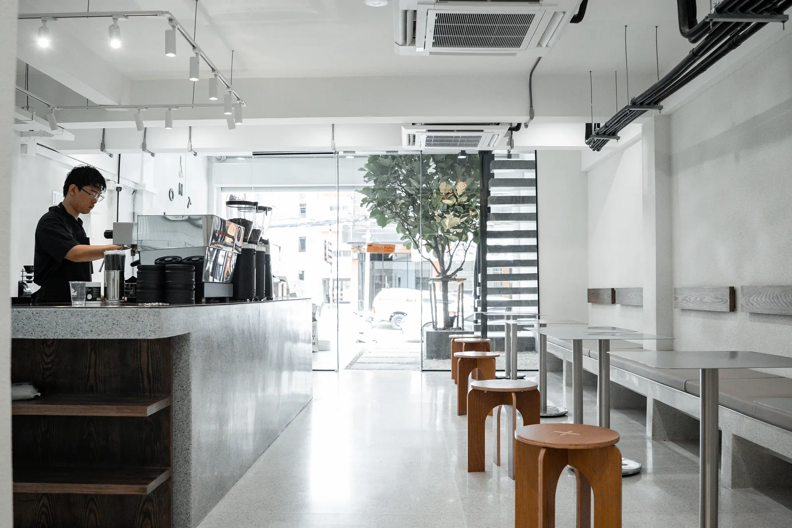 มุมนั่งในร้าน